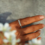 Регулируемо сребърно пръстенче с ръчно рисувано маргаритка от емайл