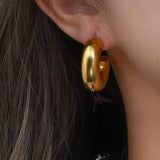 Обемни обици